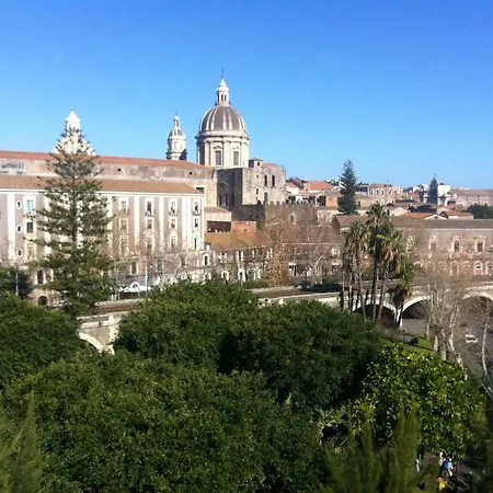 Attico Mea Nyaraló Catania